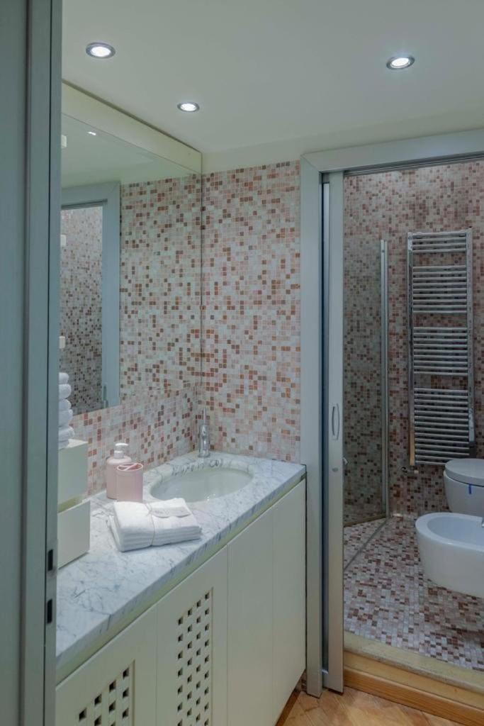 Duomo 500 Mt - Between Art And Design With Wi-fi Apartamento *